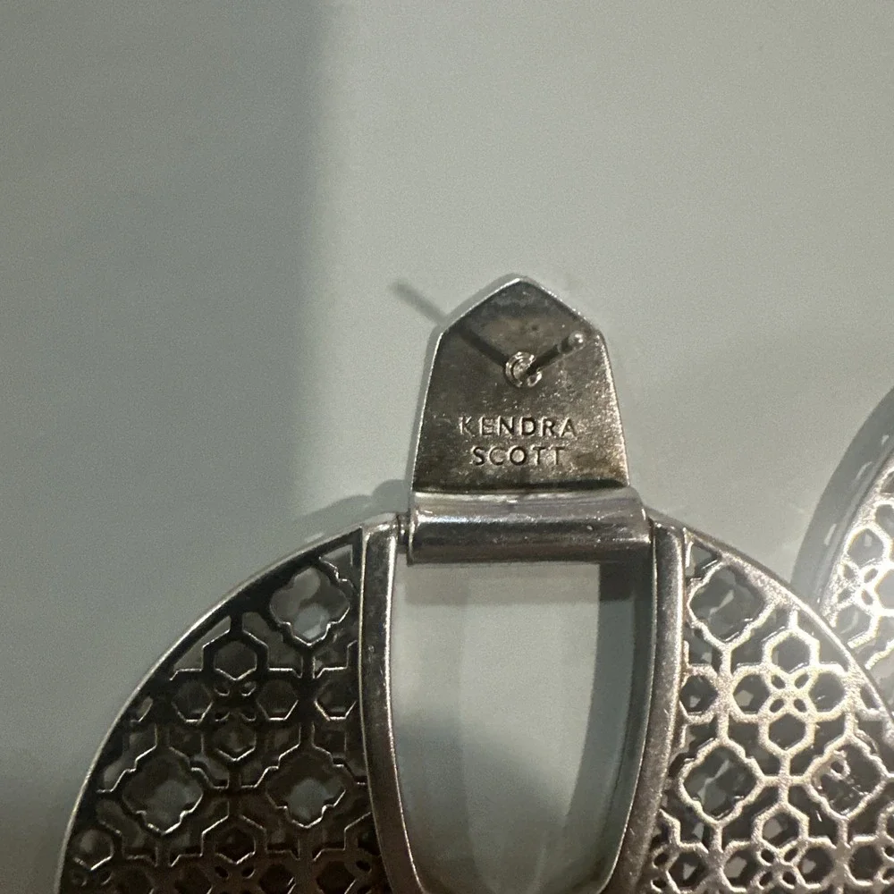 Kendra Scott‎ Diane large statement earrings Silver tone filigree round post